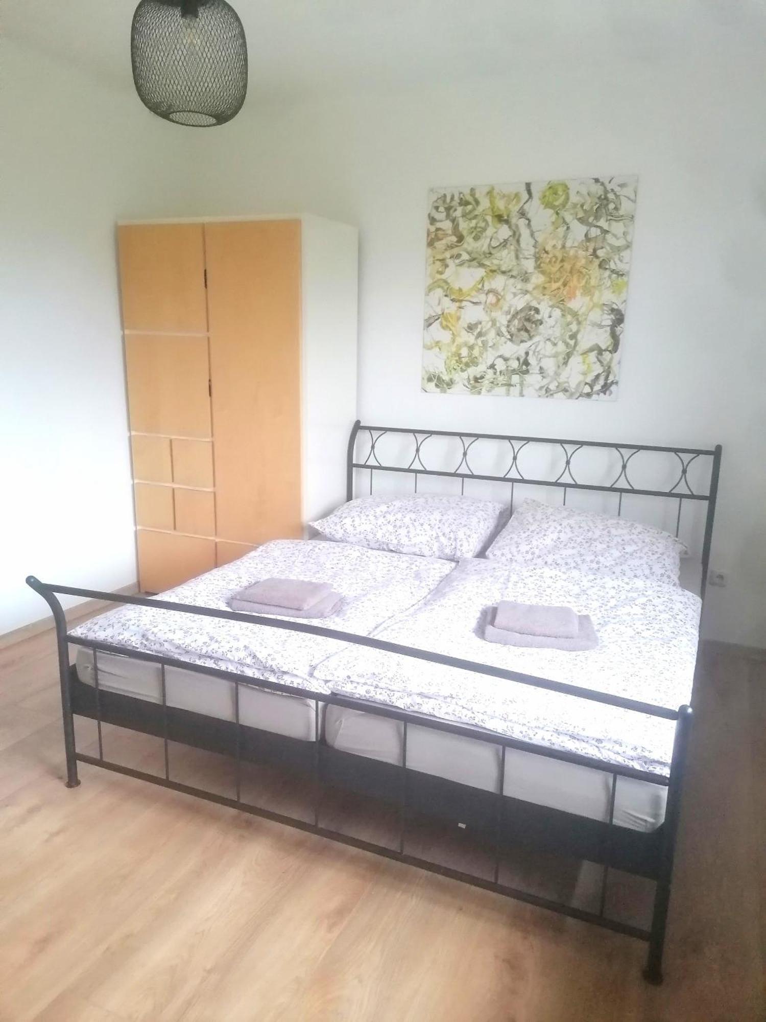 Zwei Schlafzimmer Ferienapartment Anna Am Stubenbergsee Inklusive Vier E-Bikes Экстерьер фото